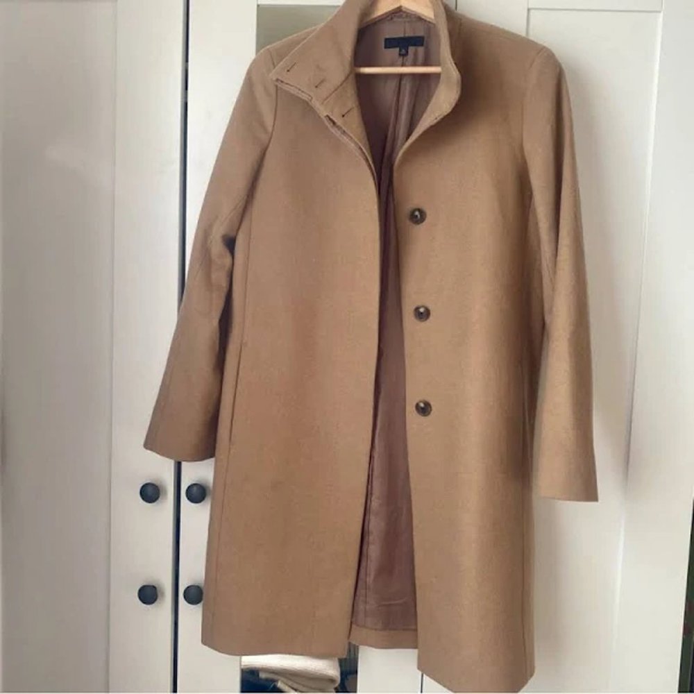 Chic! Uniqlo Wool & Cashmere Tan Coat | Size XS